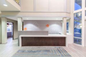 Hawthorn Suites by Wyndham Livermore - Frequently Asked Questions