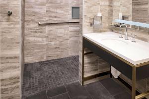 Hilton Club The Central at 5th New York - Tips for a Great Stay