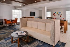 Holiday Inn Express Westley, an IHG Hotel - Policies and Reservations