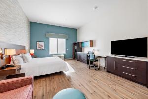 Home2 Suites By Hilton San Bernardino - Staff and Customer Service