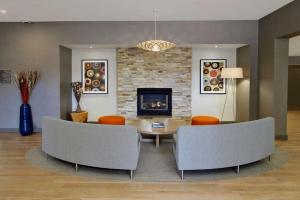 Homewood Suites by Hilton Newark Fremont - Business Facilities