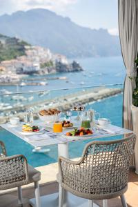 Hotel Miramalfi - The Sum Up