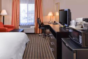 Hotel Nova SFO By FairBridge - Booking Information