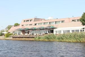 Hotel Zwartewater - Check-in and Checkout Policies