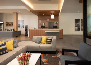 Hyatt House San Jose Airport - Staff Highlight