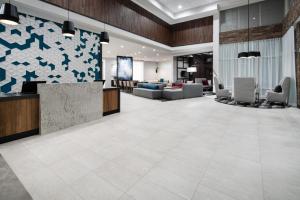 Hyatt Place Bakersfield - Booking and Policies