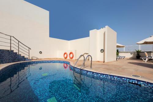 Landmark Premier Hotel - Accommodations