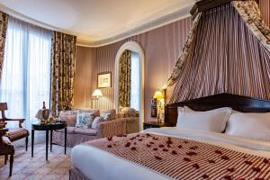 Le Dokhans Paris Arc De Triomphe, a Tribute Portfolio Hotel - Additional Concierge and Business Services