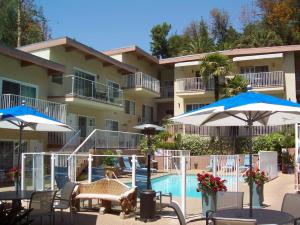 Magic Castle Hotel - Additional Details