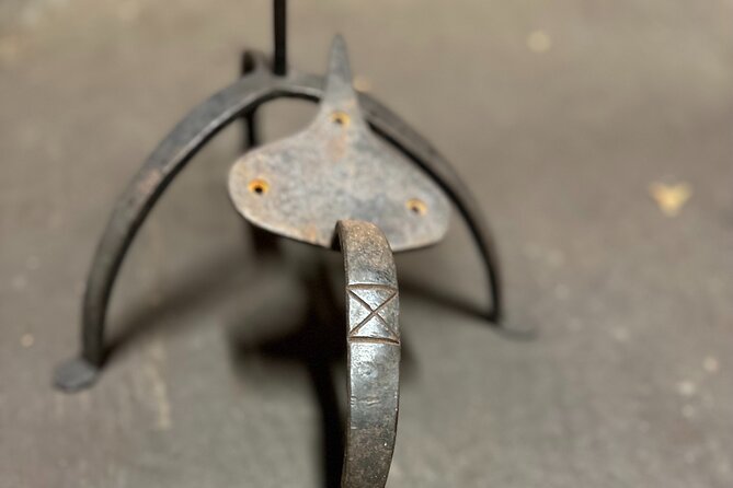 Meet a Working Blacksmith in a Colonial Town - Visiting the Blacksmith in Lexington