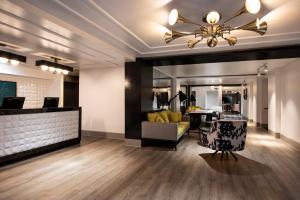 Montrose at Beverly Hills - Frequently Asked Questions