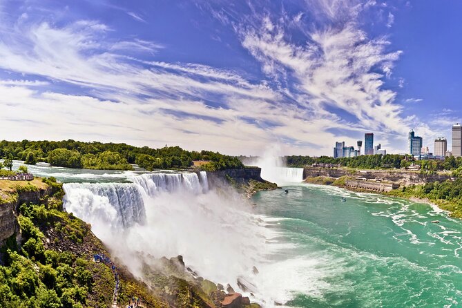 Niagara Falls Self-Guided Driving Audio Tour From Toronto - Exploring Niagara Falls Attractions