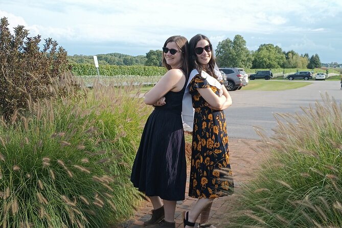 NON BUS Traverse City Singles Mingle Sunset Wine Distillery Tour - Accessibility and Recommendations