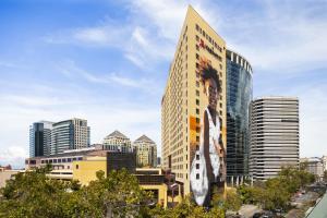 Oakland Marriott City Center - Frequently Asked Questions