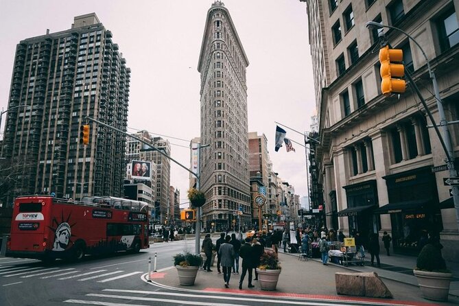 One World Observatory and 5hrs Manhattan Walking Tour - Additional Costs and Considerations