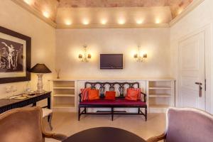 Palazzo Gattini Luxury Hotel - Nearby Attractions