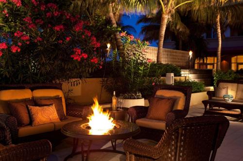 Palm Beach Marriott Singer Island Beach Resort & Spa - Nearby Attractions and Activities