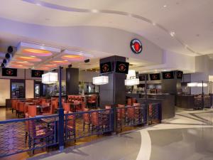 Parkwest Bicycle Casino - Dining and Entertainment