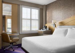 Pasadena Hotel & Pool - Dining Options