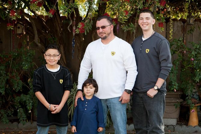 Private Photo Session With a Local Photographer in Salinas - Why Choose a Local Photographer in Salinas