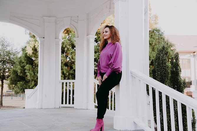 Private Professional Holiday Photoshoot in San Diego - Tips for Wardrobe and Posing