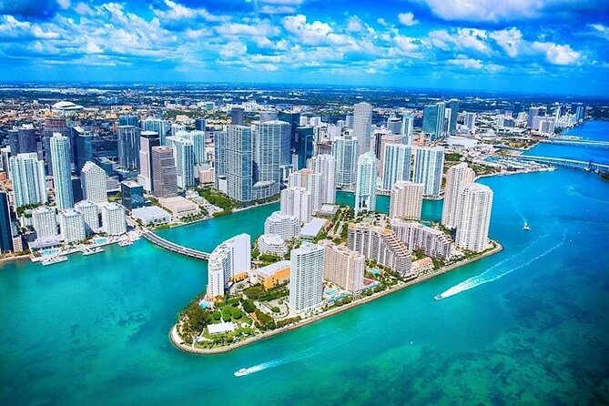 Private Transfer Miami Airport MIA or Port to Miami City or Beach - Driver Qualifications
