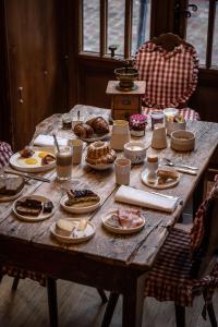 Relais and Châteaux Le Chambard - Check-in and Cancellation