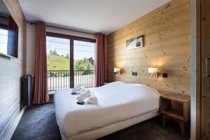 Residence Daria-I Nor by the Etincelles - Nearby Ski Lifts and Airports