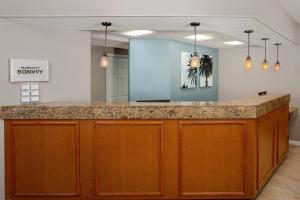 Residence Inn Sunnyvale Silicon Valley I - Dining and Breakfast Options