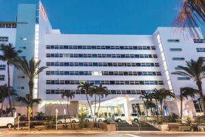 Riu Plaza Miami Beach - Frequently Asked Questions