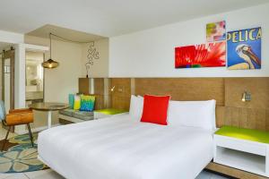 Royal Palm South Beach Miami, a Tribute Portfolio Resort - Guest Policies and Restrictions
