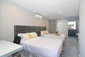 Sands Of La Jolla - Policies and Deposit Requirements