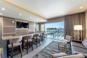 Shade Hotel Redondo Beach - Special Features and Packages