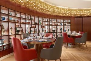 Shangri-La Apartments - Onsite Facilities and Services