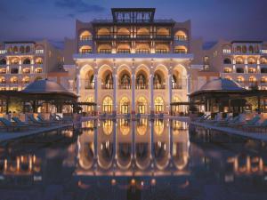 Shangri-La Qaryat Al Beri, Abu Dhabi - Questions About Your Stay