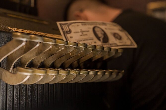 Speakeasy Escape Room Experience in Avondale - Tips for a Successful Escape