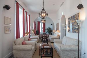 The Capri Hotel - The Sum Up
