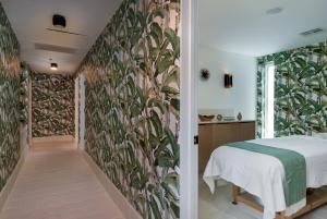 The Colony Palms Hotel and Bungalows - Adults Only - Frequently Asked Questions