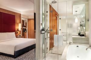The H Dubai - Questions About Your Stay