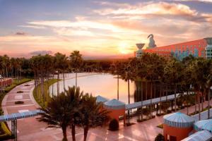 Walt Disney World Swan - Frequently Asked Questions