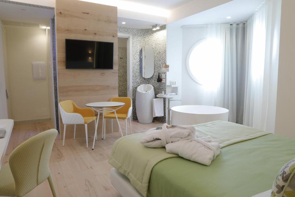 Astrea Wellness & Spa Review