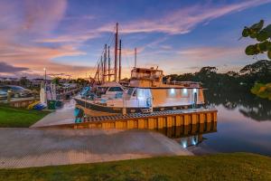 Cape Crossing Resort & Marina - Frequently Asked Questions