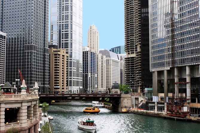 Chicago Airport Transfer: OHare Airport ORD to Chicago in Luxury SUV - Additional Information and Policies