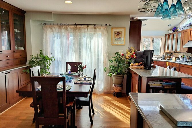 Cooking or Baking Lesson With a Maryland Local Karen in Her Home - The Sum Up