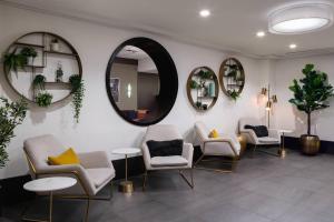 Courtyard New York Manhattan/Times Square - Frequently Asked Questions