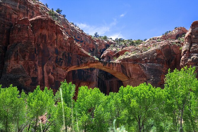 Grand Staircase Escalante and Scenic Byway 12 Audio Tour Guide - The Sum Up