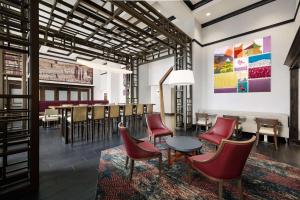 Hampton Inn & Suites - Napa, CA - Frequently Asked Questions