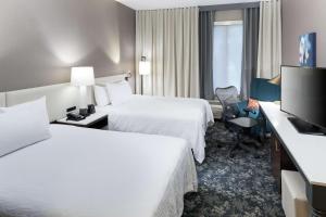 Hilton Garden Inn Sacramento/South Natomas - Frequently Asked Questions