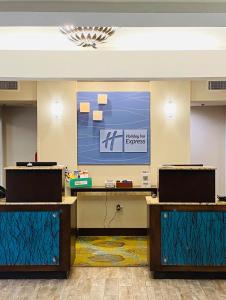 Holiday Inn Express Fresno River Park Highway 41, an IHG Hotel - Frequently Asked Questions