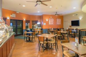 Holiday Inn Express Hotel & Suites Arcata/Eureka-Airport Area, an IHG Hotel - Frequently Asked Questions